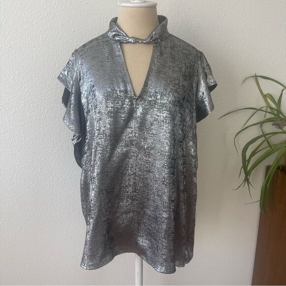 Worthington 0X Shimmering Silver Blouse Keyhole Neck Short Sleeve Satin - Picture 4 of 12